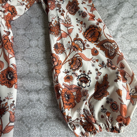 CUPSHE Rust Floral Long Sleeve Mini Dress Size S NWT - Picture 6 of 12